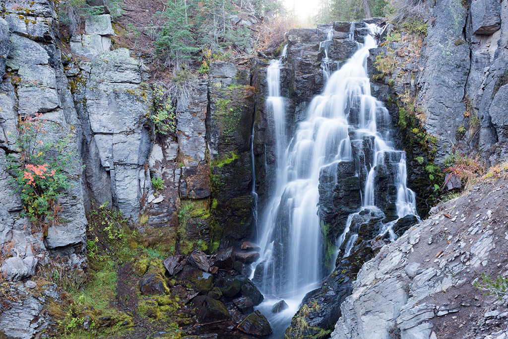 09-28 - 09.jpg - Kings Creek Falls, Lassen Volcanic National Park